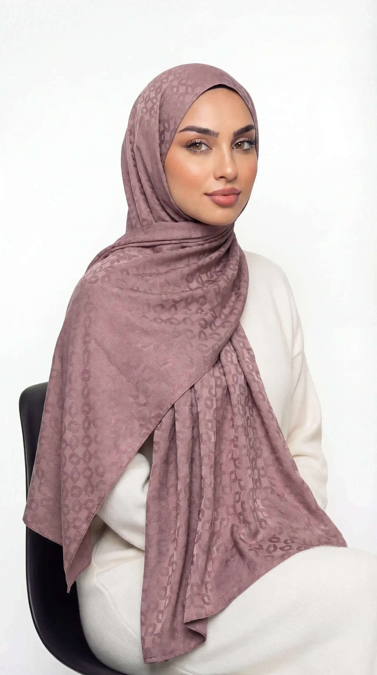 Jacquard Hijab Dusty Mauve Linn Design